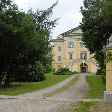 Agriturismo Capriata Shore Club