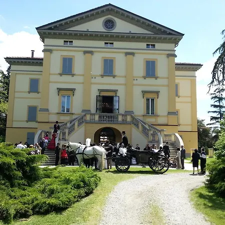 Vakantieboerderij Agriturismo Capriata Shore Club *