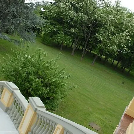 Vakantieboerderij Agriturismo Capriata Shore Club