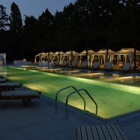 Agriturismo Capriata Shore Club