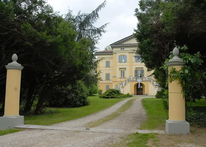 Agriturismo Capriata Shore Club