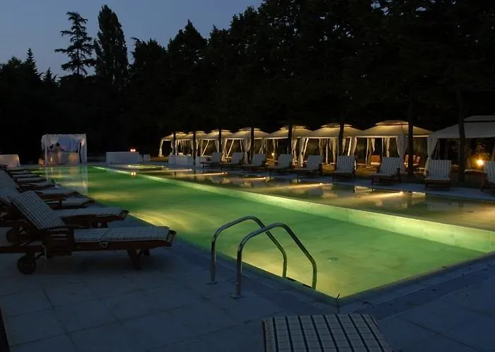 Agriturismo Capriata Shore Club